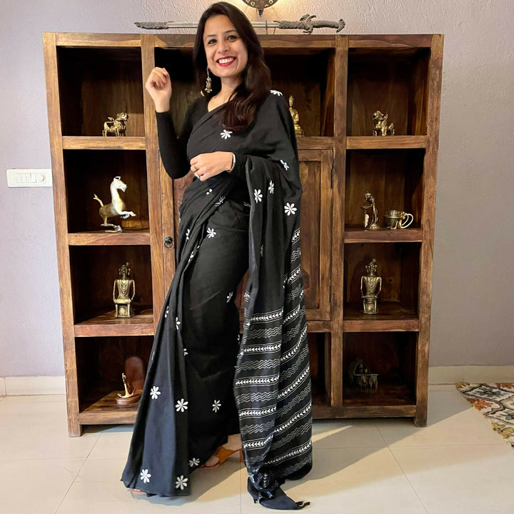 Kantha Kohl Stitch Floral Saree in Mul Cotton | SHOBITAM