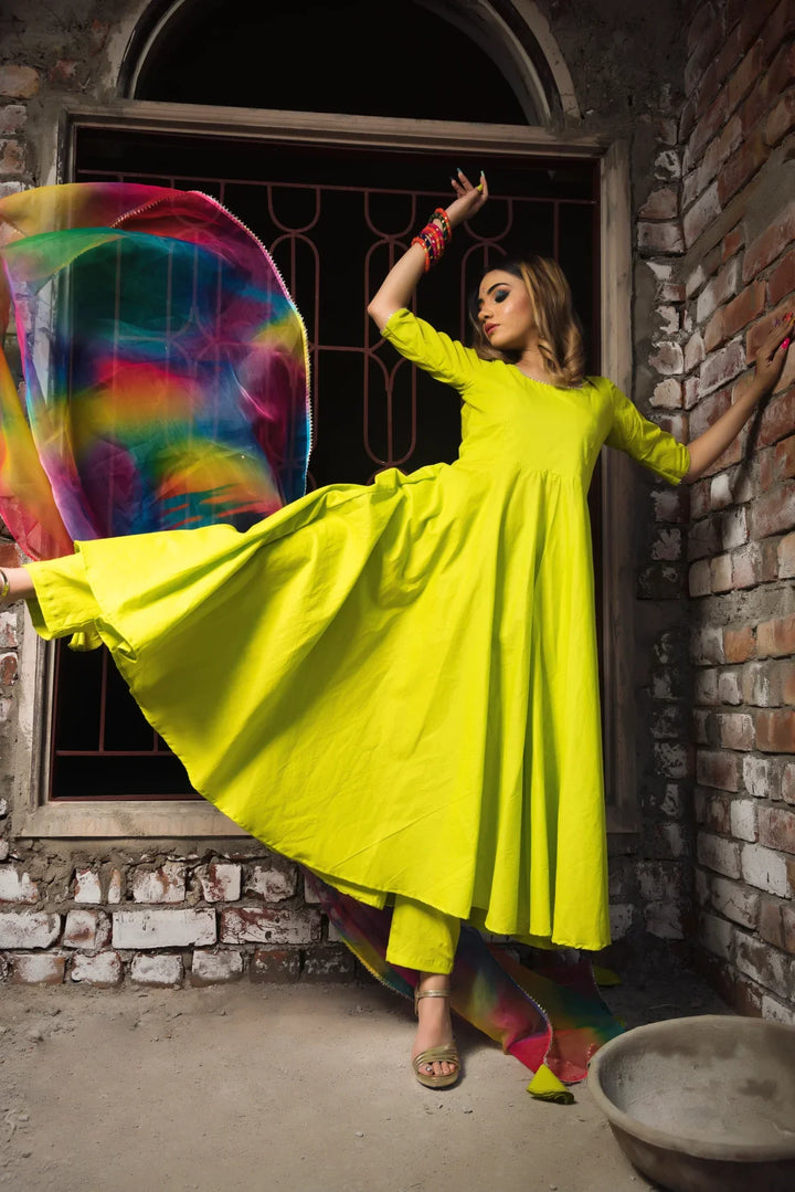 GULAAL GREEN PURE COTTON ANARKALI SET | SHOBITAM