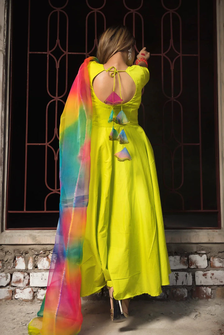 GULAAL GREEN PURE COTTON ANARKALI SET | SHOBITAM