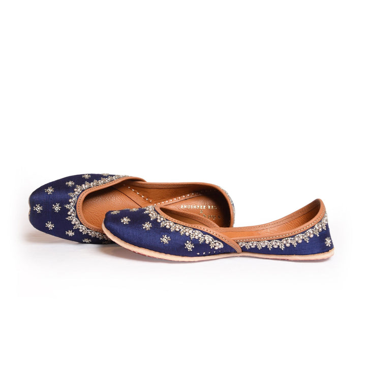 ALIZEH : Pastels and Pop X Anushree Reddy Navy Blue and Silver Embroidered Punjabi Juttis