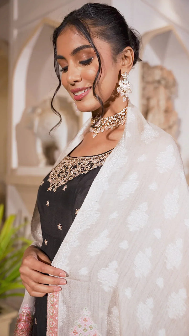 Beige Gifta Cashmere Fine Wool Stole, 28x80