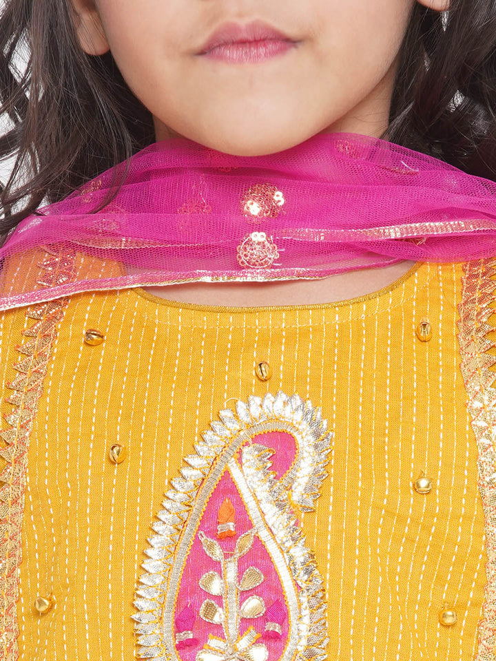 Jaipuri Kurta with Ghungroo and ambi buti work with salwar and Dupatta | SHOBITAM