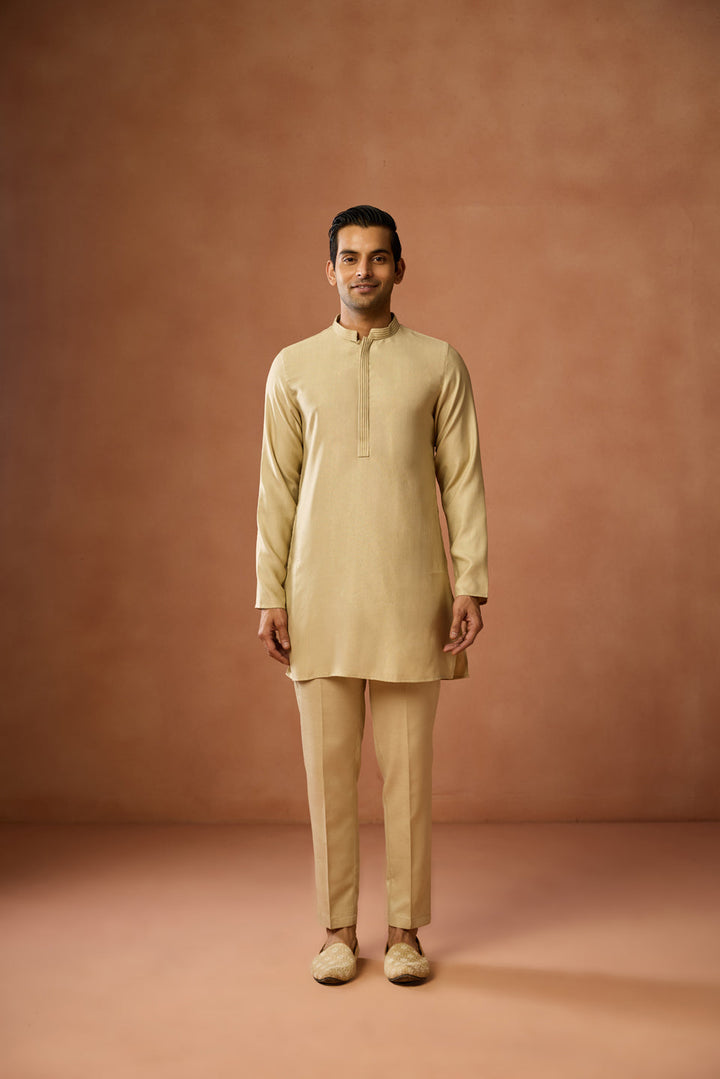 Cream Silk Blend Solid Mid Kurta | SHOBITAM