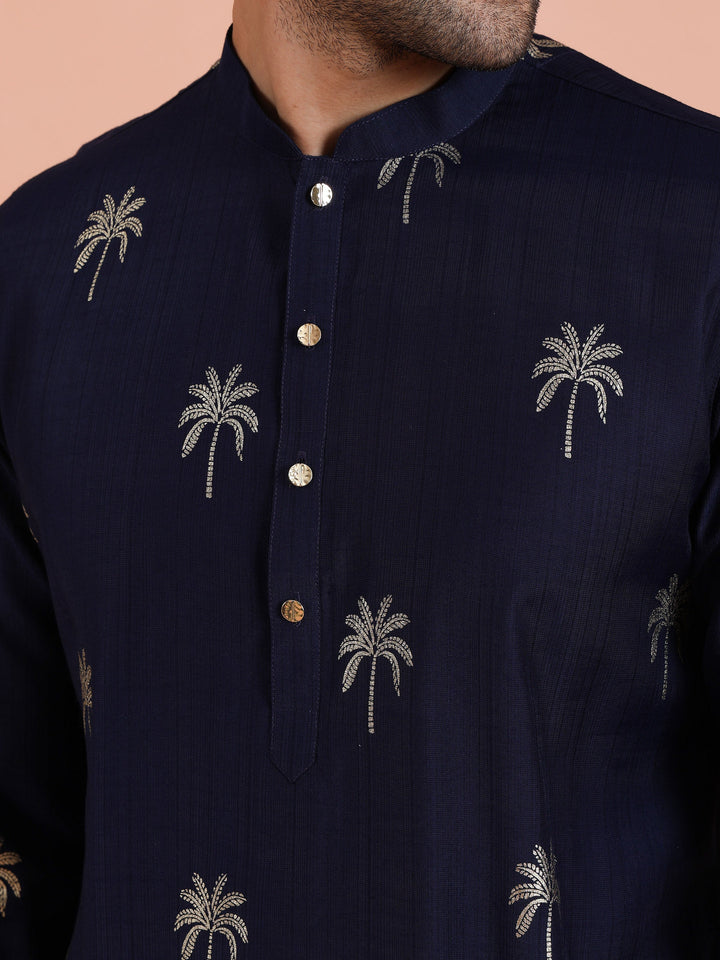 Navy Kurta with Palm Embroidery | SHOBITAM