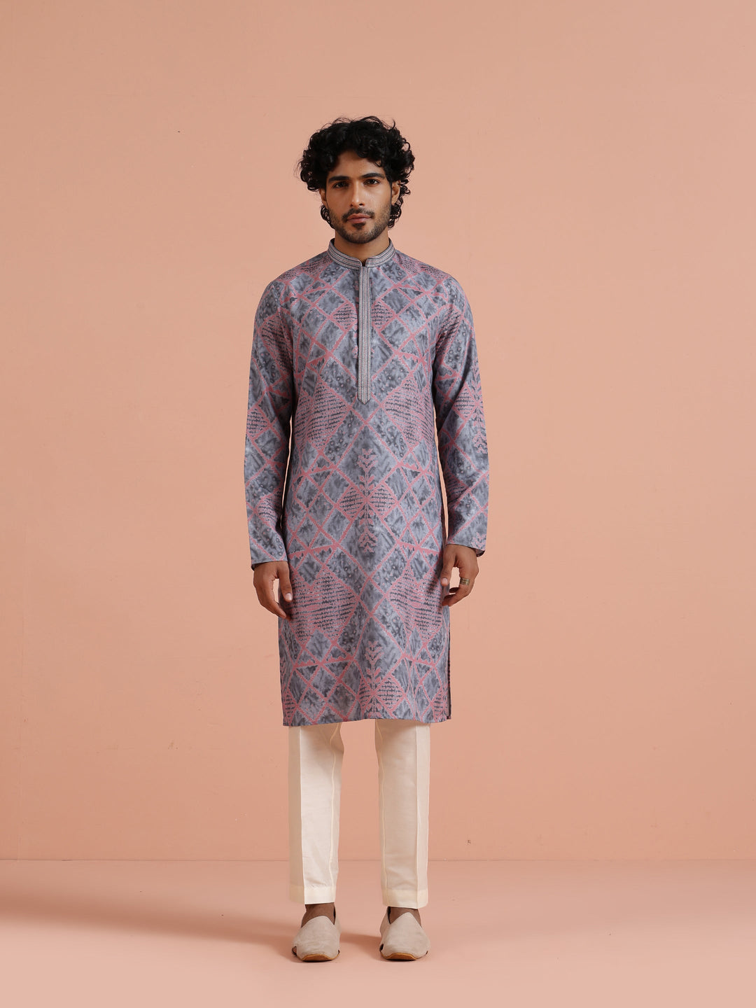 Grey & Pink Geometric Printed Kurta | SHOBITAM
