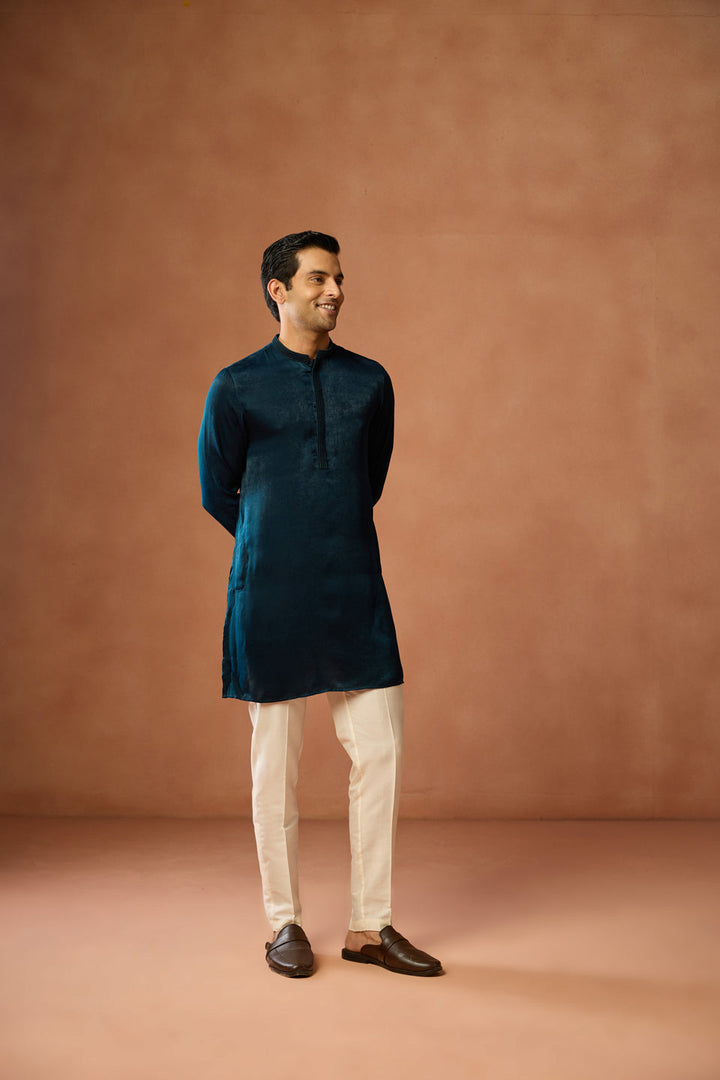 Navy Blue Silk Blend Velvet Mid Kurta For Men | SHOBITAM