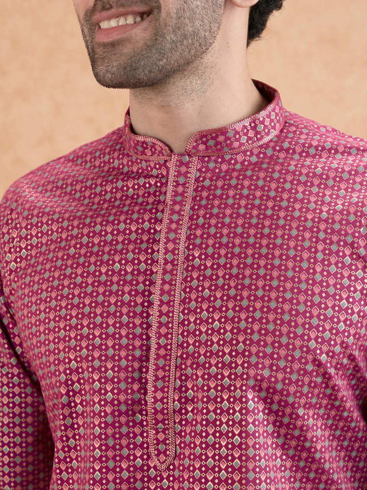 Magenta Silk Blend Kurta Set | SHOBITAM