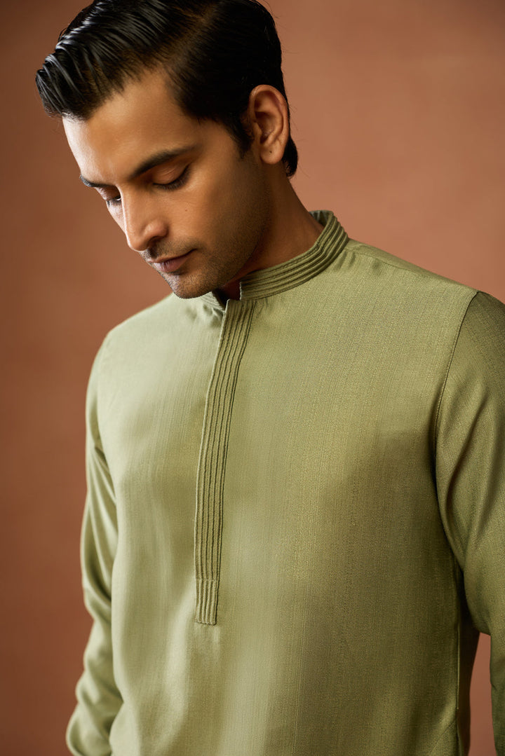 Olive Green Silk Blend Mid Kurta | SHOBITAM