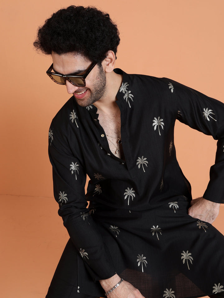 Black Cotton Silk Printed Kurta For Men | SHOBITAM