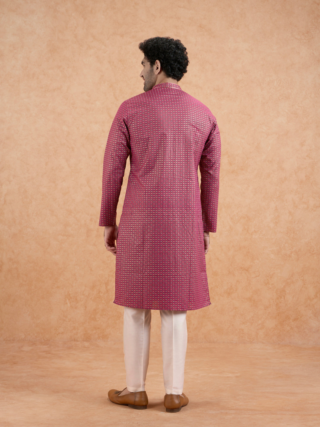Magenta Silk Blend Kurta Set | SHOBITAM