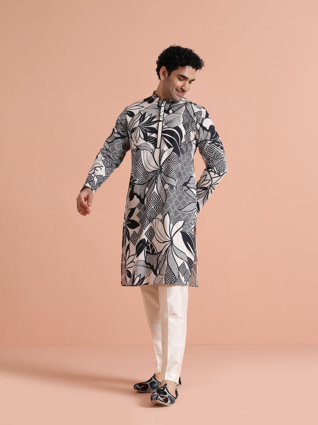 Black & White Printed Long Kurta | SHOBITAM