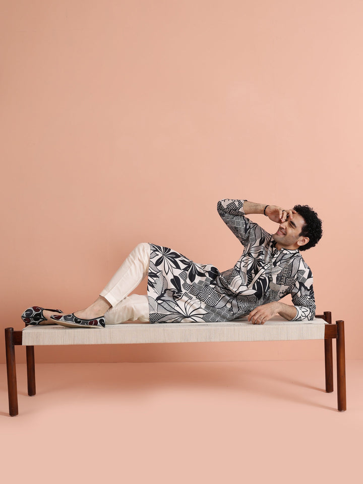 Black & White Printed Long Kurta | SHOBITAM