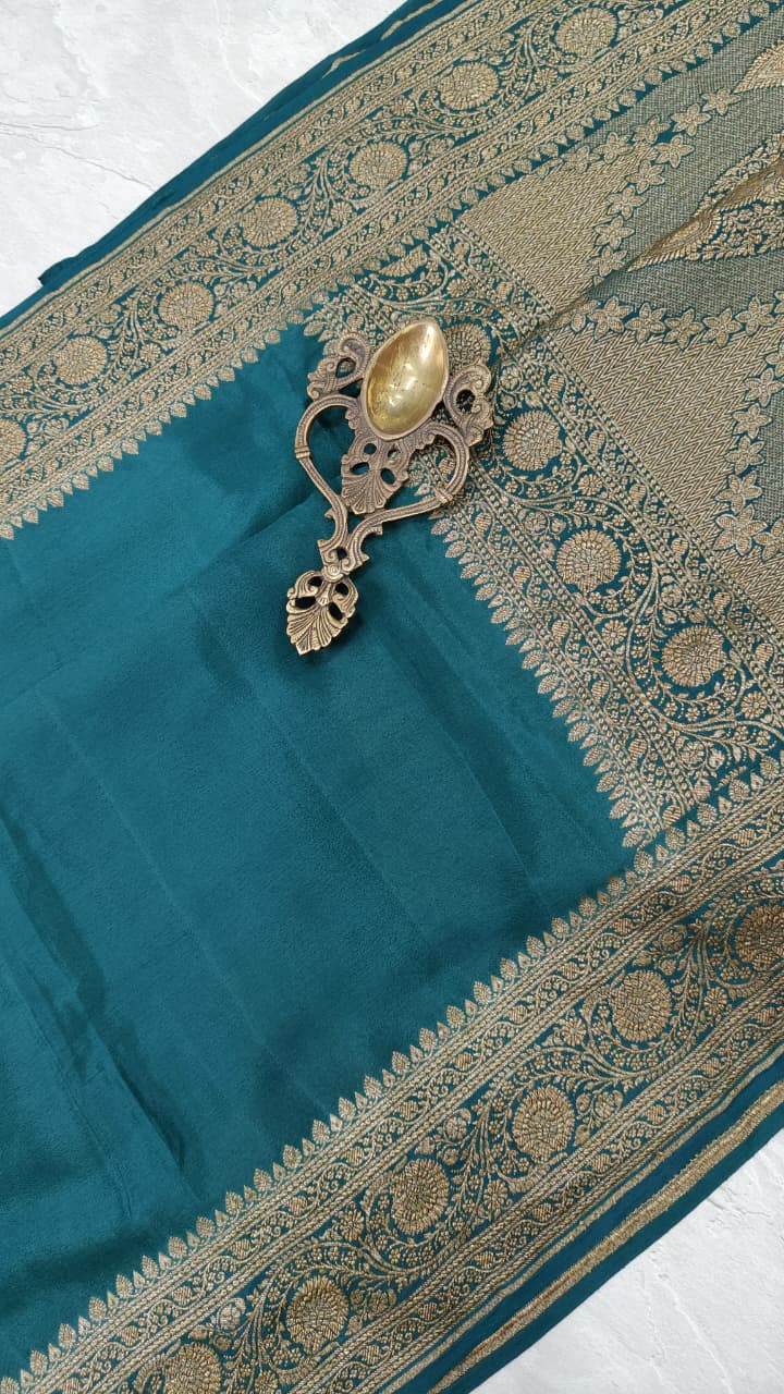 Peacock Green Pure Mysore Crepe Silk Saree with Zari Border  | SILK MARK CERTIFIED