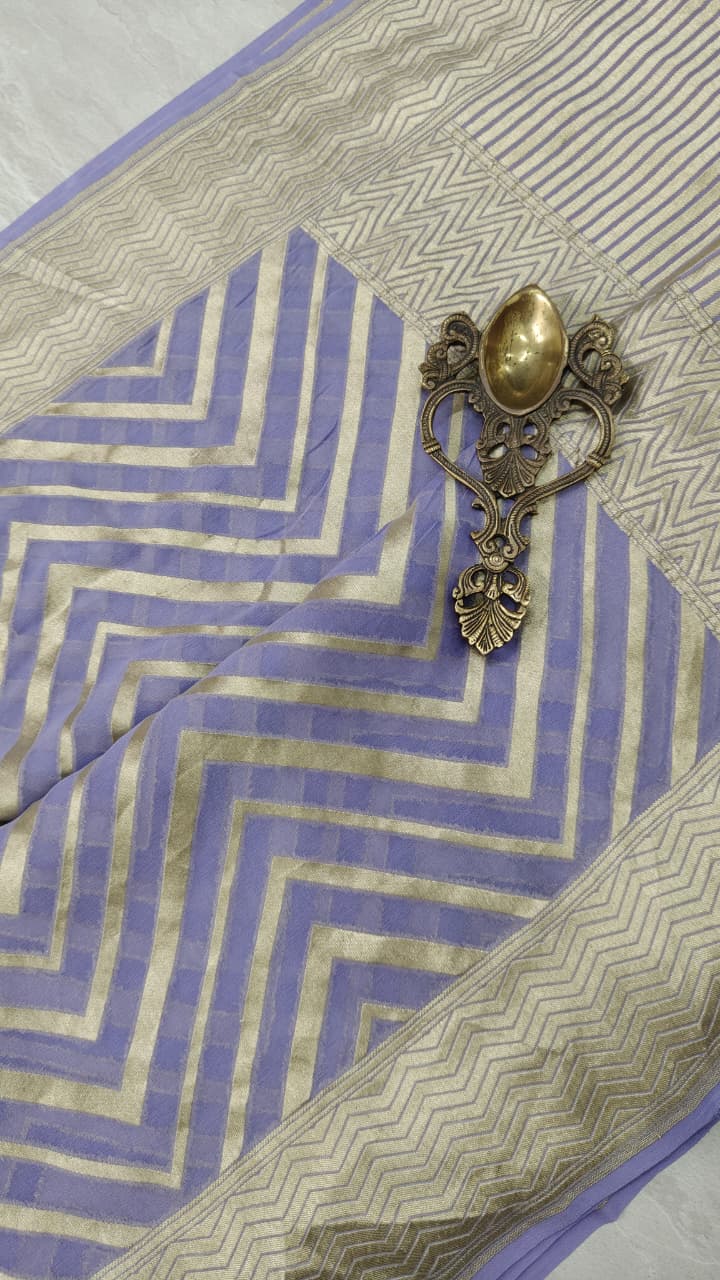 Lavender Banarasi Georgette Silk Saree with Chevron Pattern and Zari Border | SILK MARK CERTIFIED