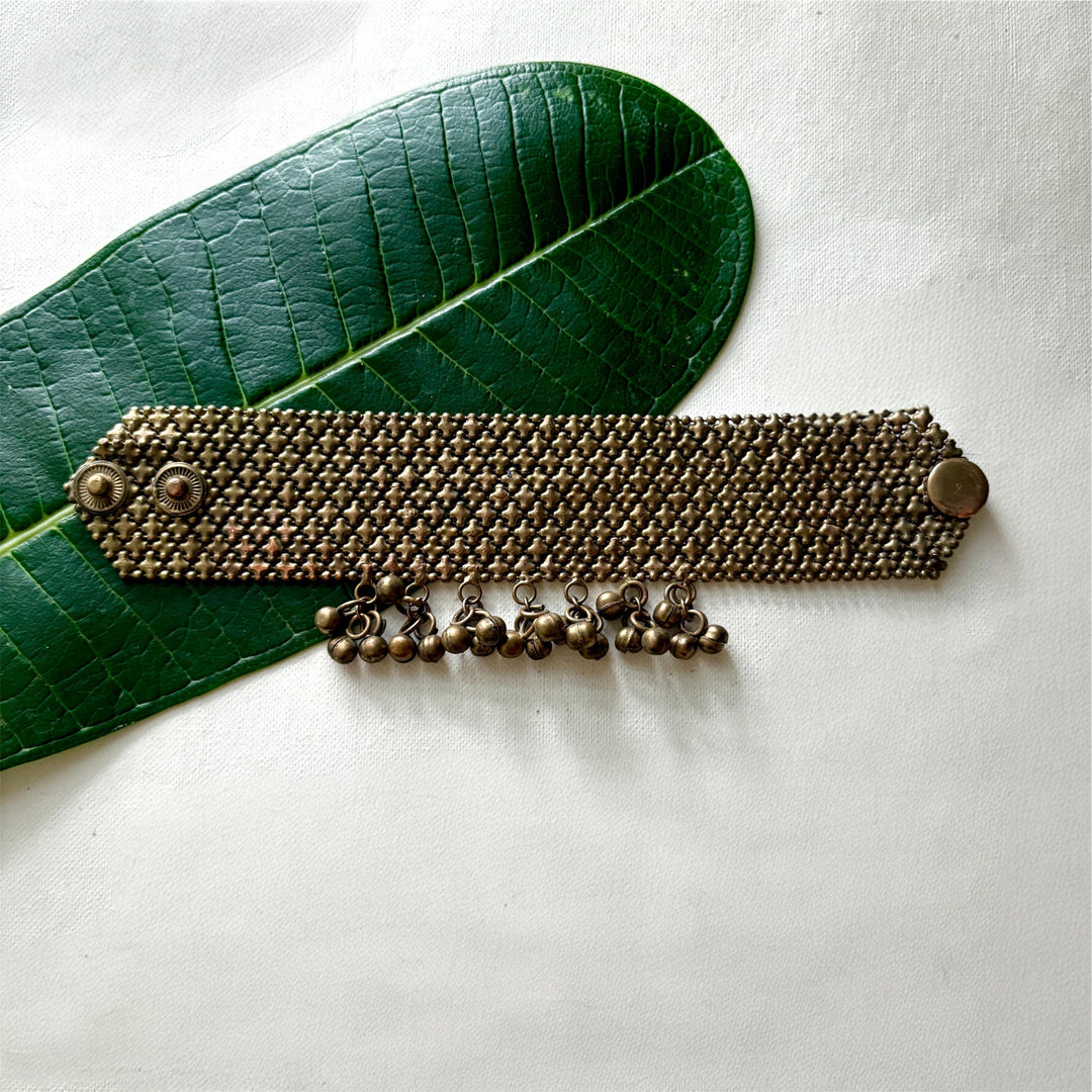 Gold Studded Bracelet | SHOBITAM