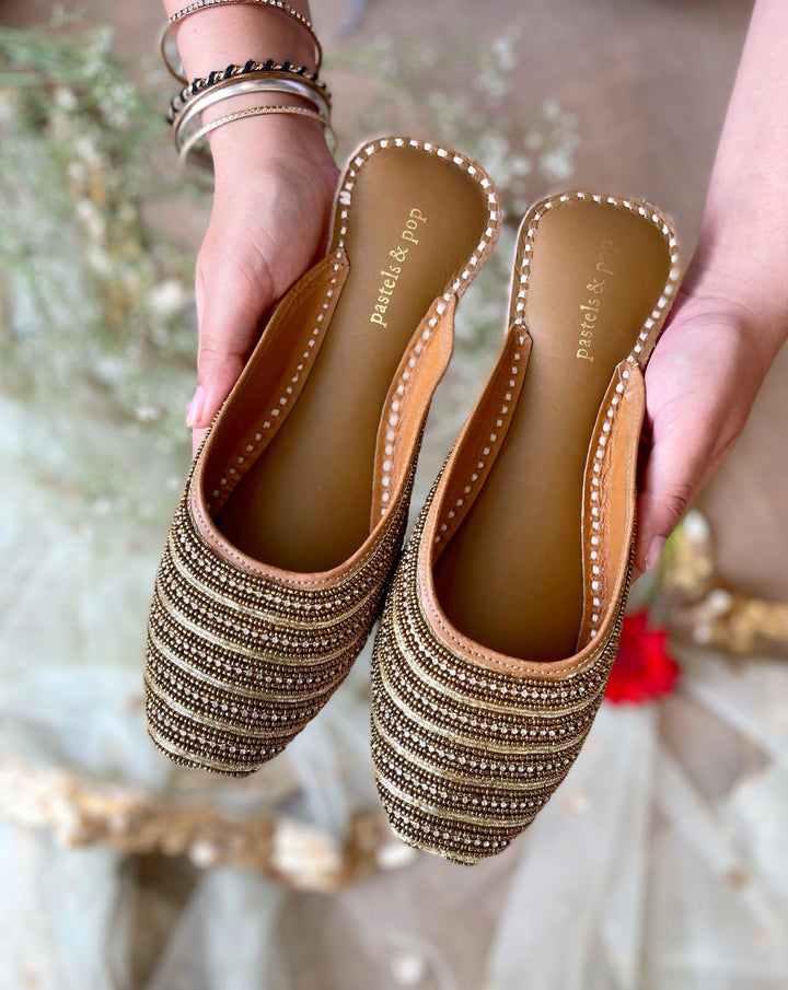Gold Dust Striped Rhinestone & Beadwork Ethnic Mojaris for Women