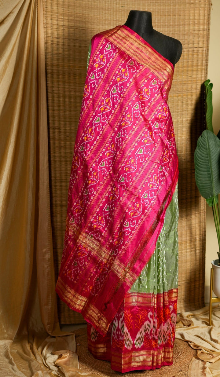 Green With Red Pochampally Ikkat Silk Saree Sindoora | SILK MARK CERTIFIED | SHOBITAM