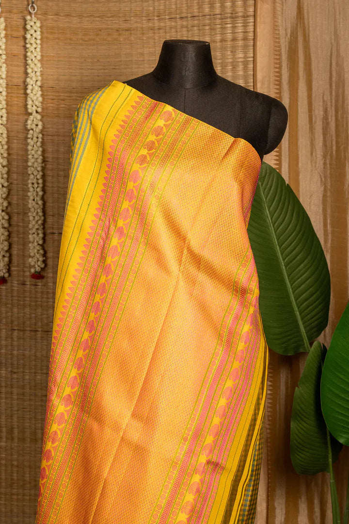 Grey and Yellow Checkered Molkalmuru Silk Saree | SILK MARK CERTIFIED