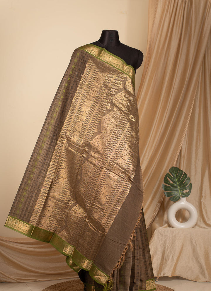 Grey With Green 1000 Butta Grand Kanchi Cotton Saree With Zari Yanai