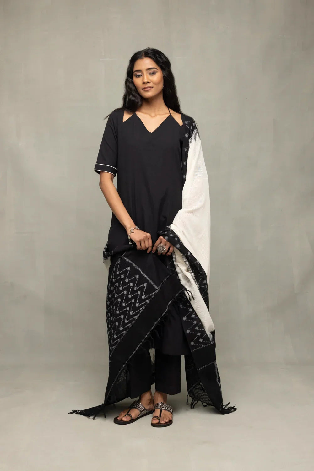 Handloom Black Pure Cotton Kurta Set WIth Ikkat Dupatta | SHOBITAM