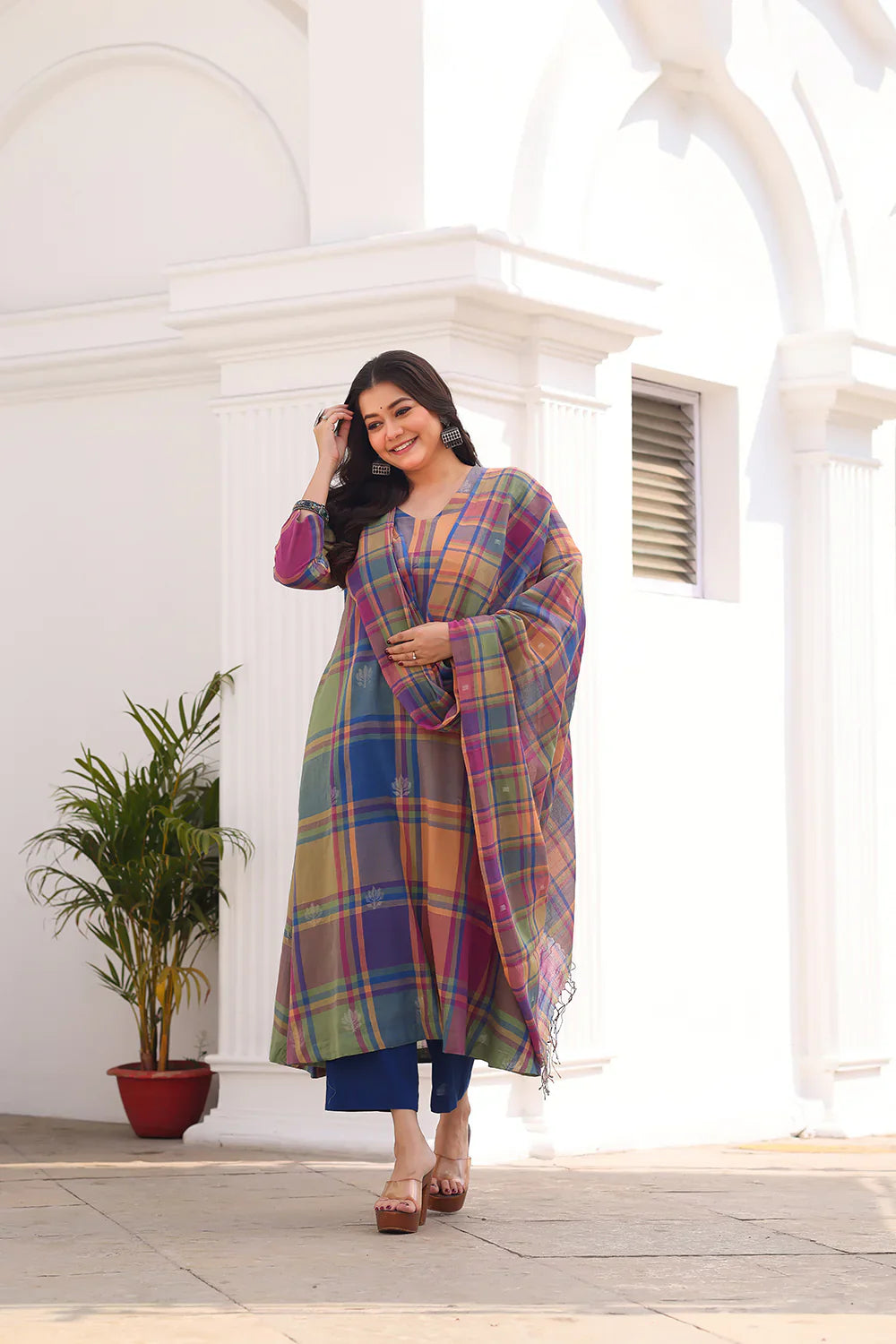 Handloom Multicolour Shalpa Motifs Zari Jamdani Kurta Set with Dupatta | SHOBITAM