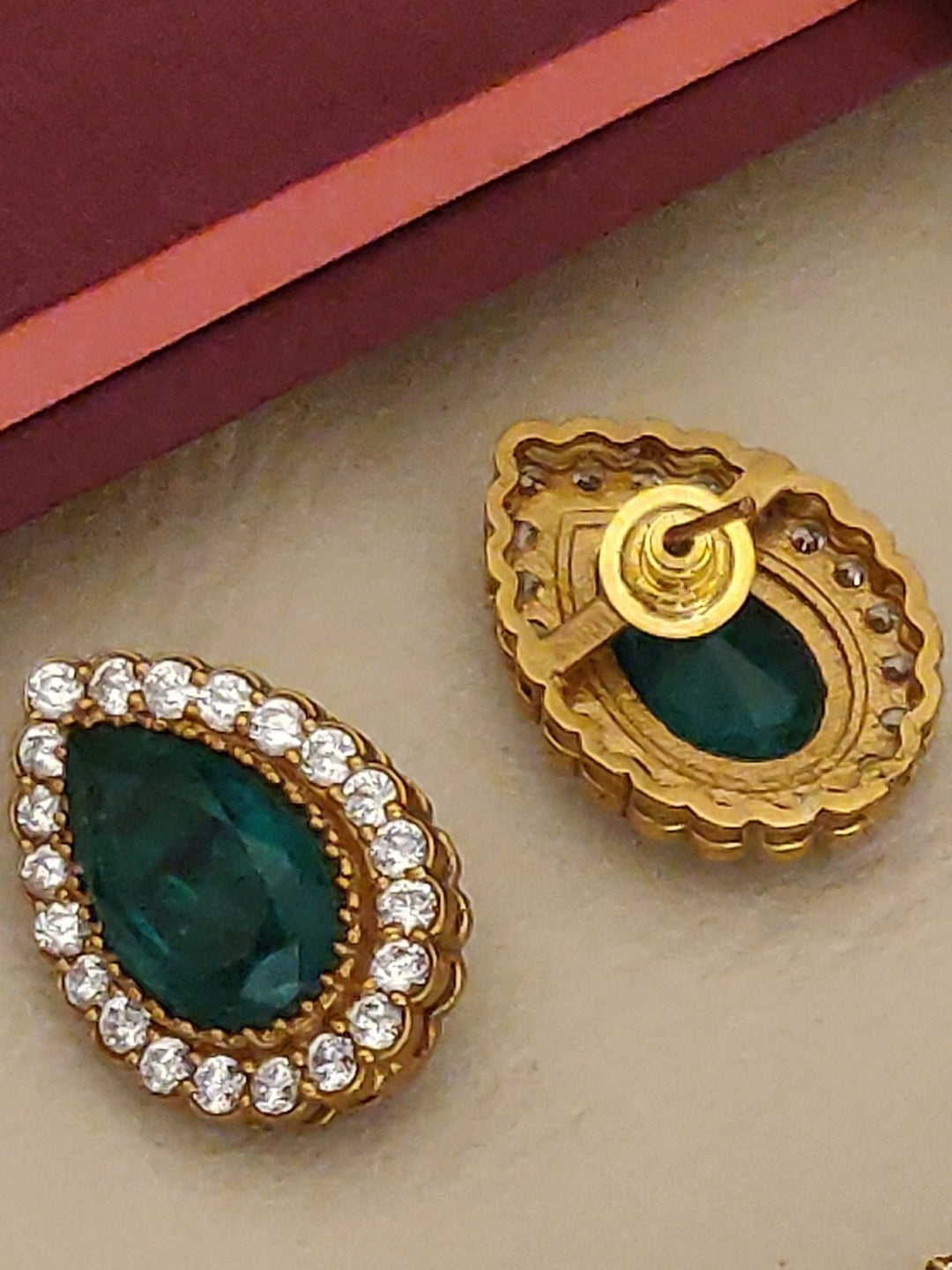 Green Emerald Stone Ethnic Elegant Festive Polki Choker Set | SHOBITAM