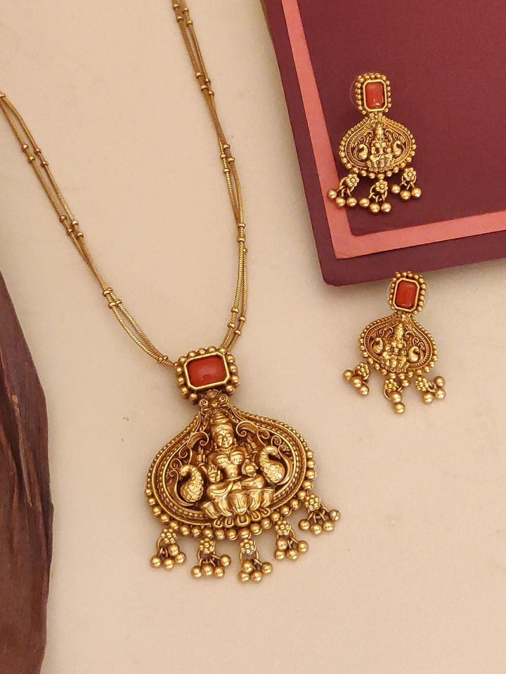 Traditional coral Gold pendant temple necklace chain set | SHOBITAM