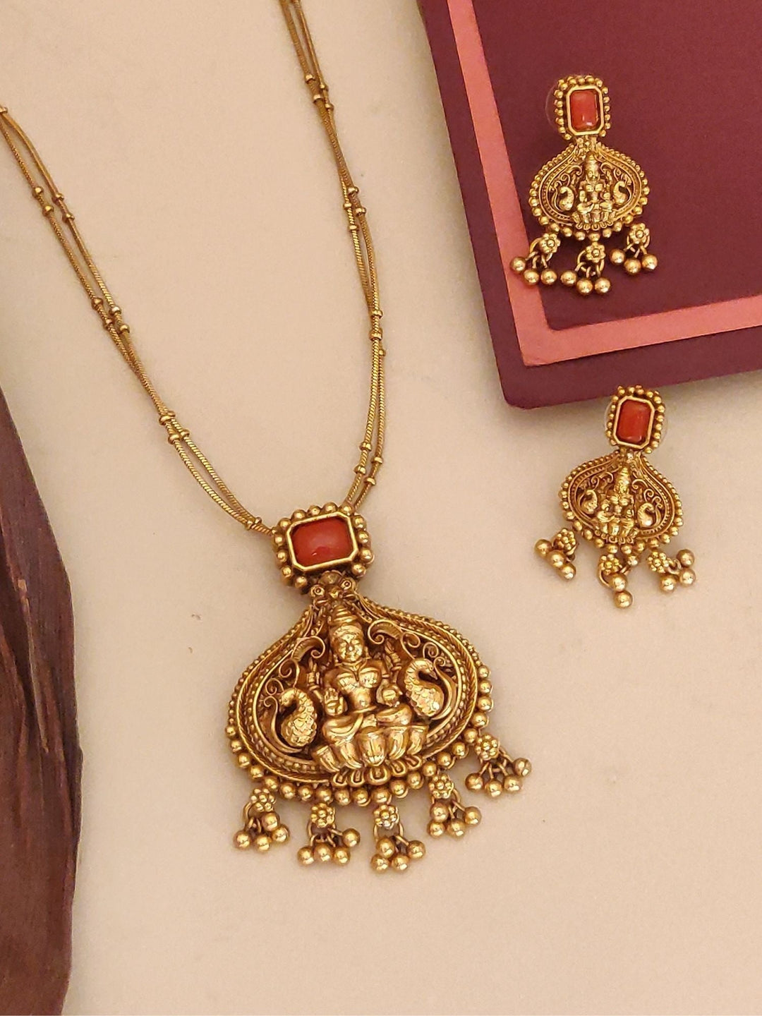 Traditional coral Gold pendant temple necklace chain set | SHOBITAM