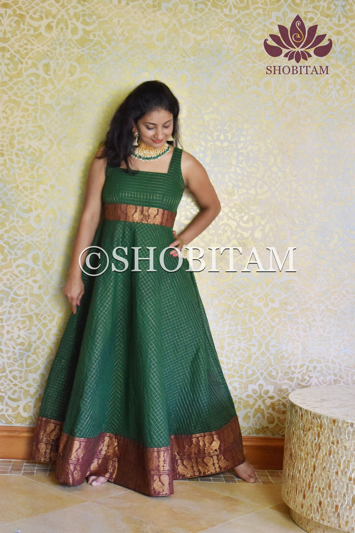 Made to Measure - Sungudi Gown in Green with contrast border and zari work | Shobitam Gown