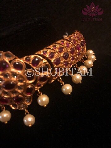 Nalini choker Set  -  Studded choker and Earrings set with pearls hanging