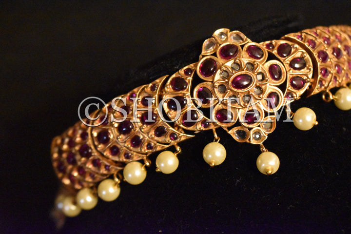 Nalini choker Set  -  Studded choker and Earrings set with pearls hanging