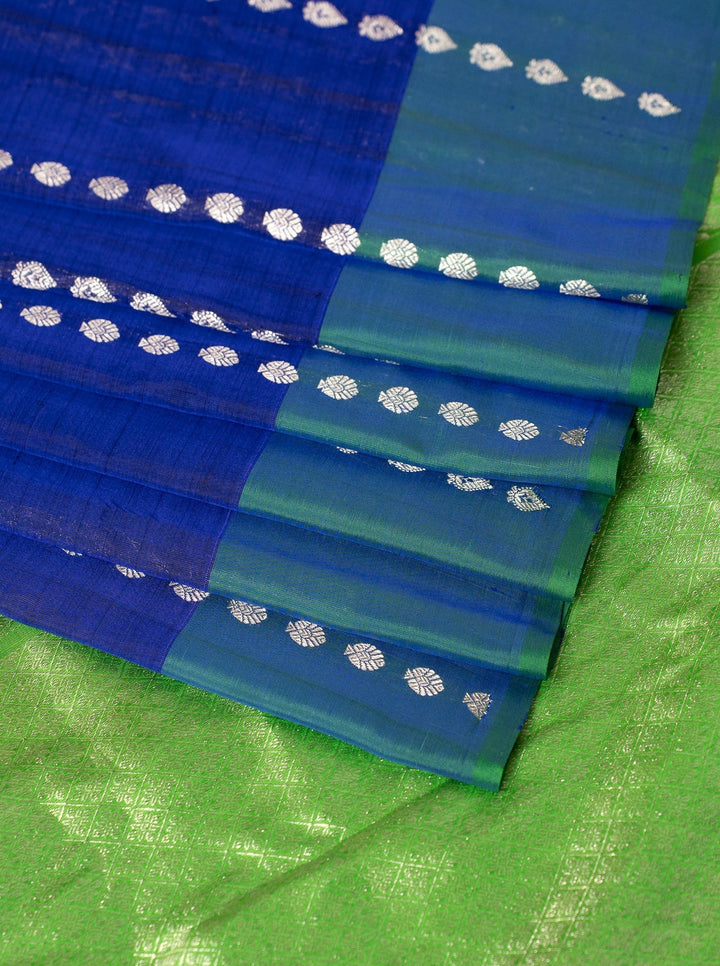 Ink Blue With Green Borderless Venkatatgiri Silk Saree Arabhi | SILK MARK CERTIFIED | SHOBITAM
