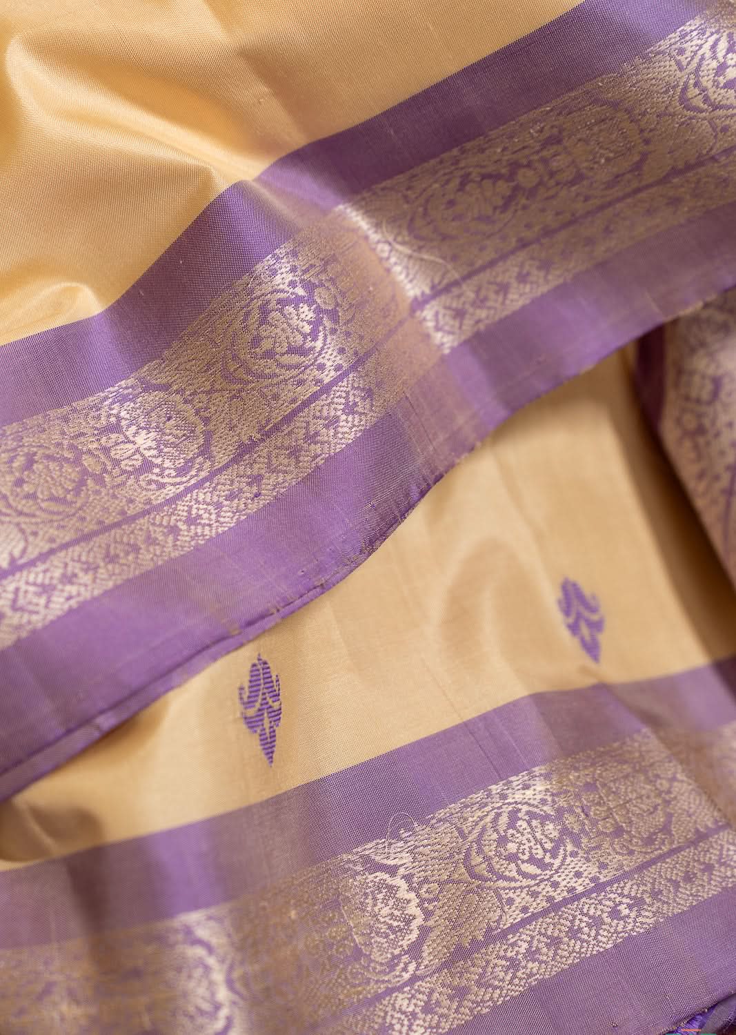 Ivory Lavender Pure Silk Kodiyala Saree Shankhupushpam | SILK MARK CERTIFIED | SHOBITAM