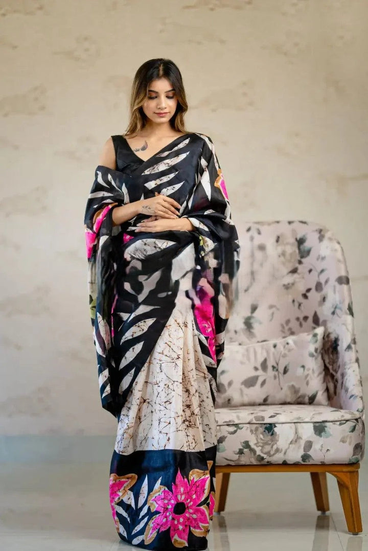 Pushpak Batik Saree | SILK MARK CERTIFIED | SHOBITAM