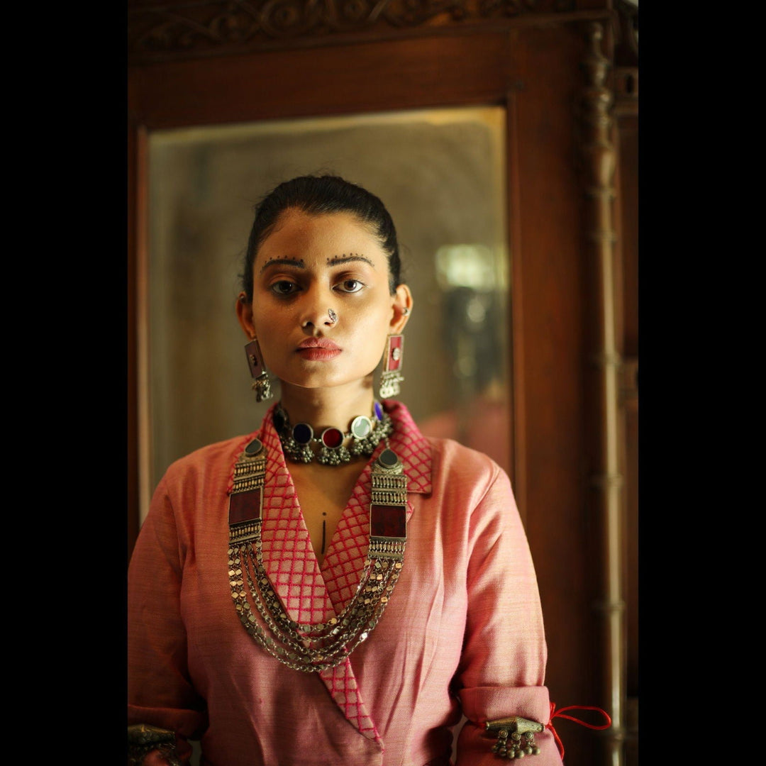 Queen’s Glasswork Necklace | SHOBITAM