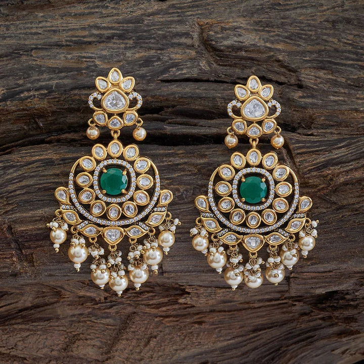 7 cm Flower Design Bridal Kundan Earrings With Dangling Pearls