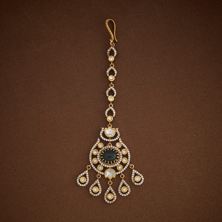 Victorian polish Bridal Kundan Tikka With Green and white