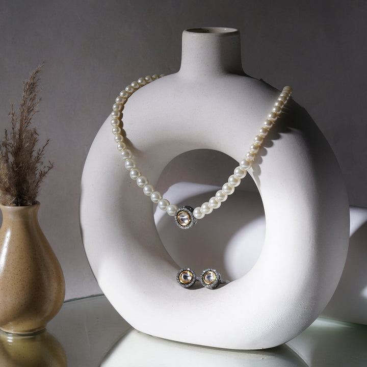 Kundan and Pearl Choker with Studs | SHOBITAM
