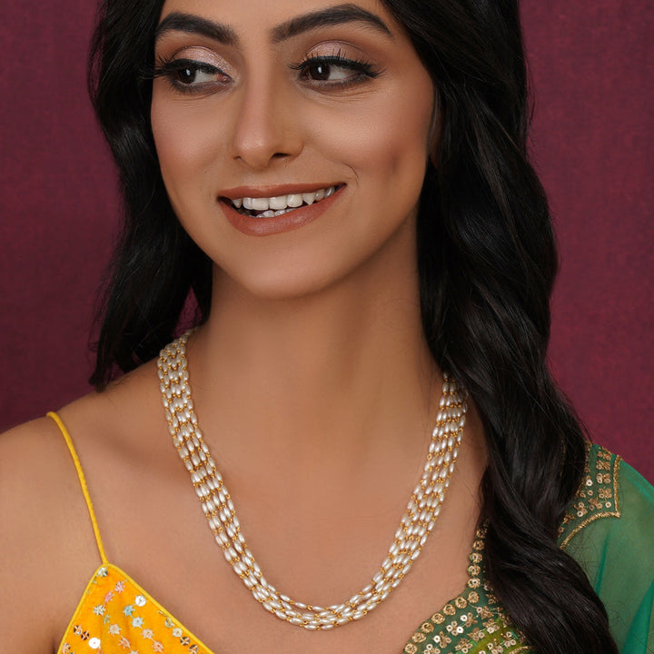 Layered Faux Pearl Neckpiece