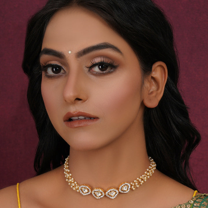 Kundan & Pearl Neckpiece | SHOBITAM