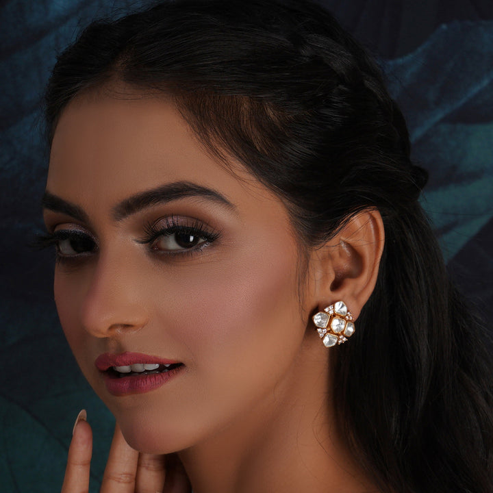 Kundan Studs | SHOBITAM