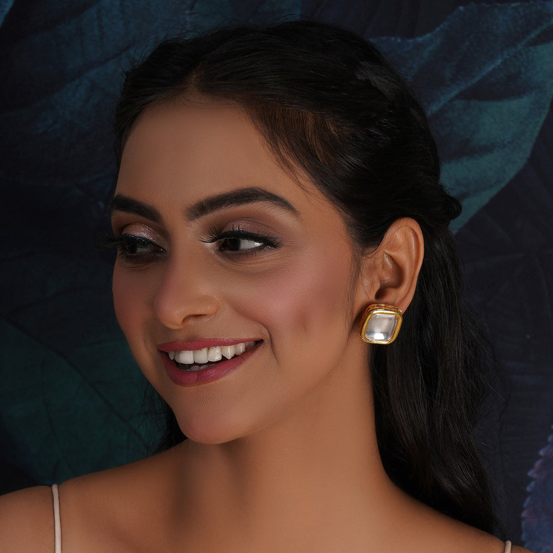 Kundan Studs | SHOBITAM