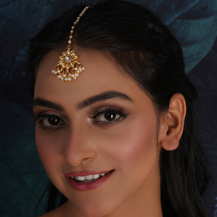 Women's Kundan & Pearl Drop Maang Tikka | SHOBITAM