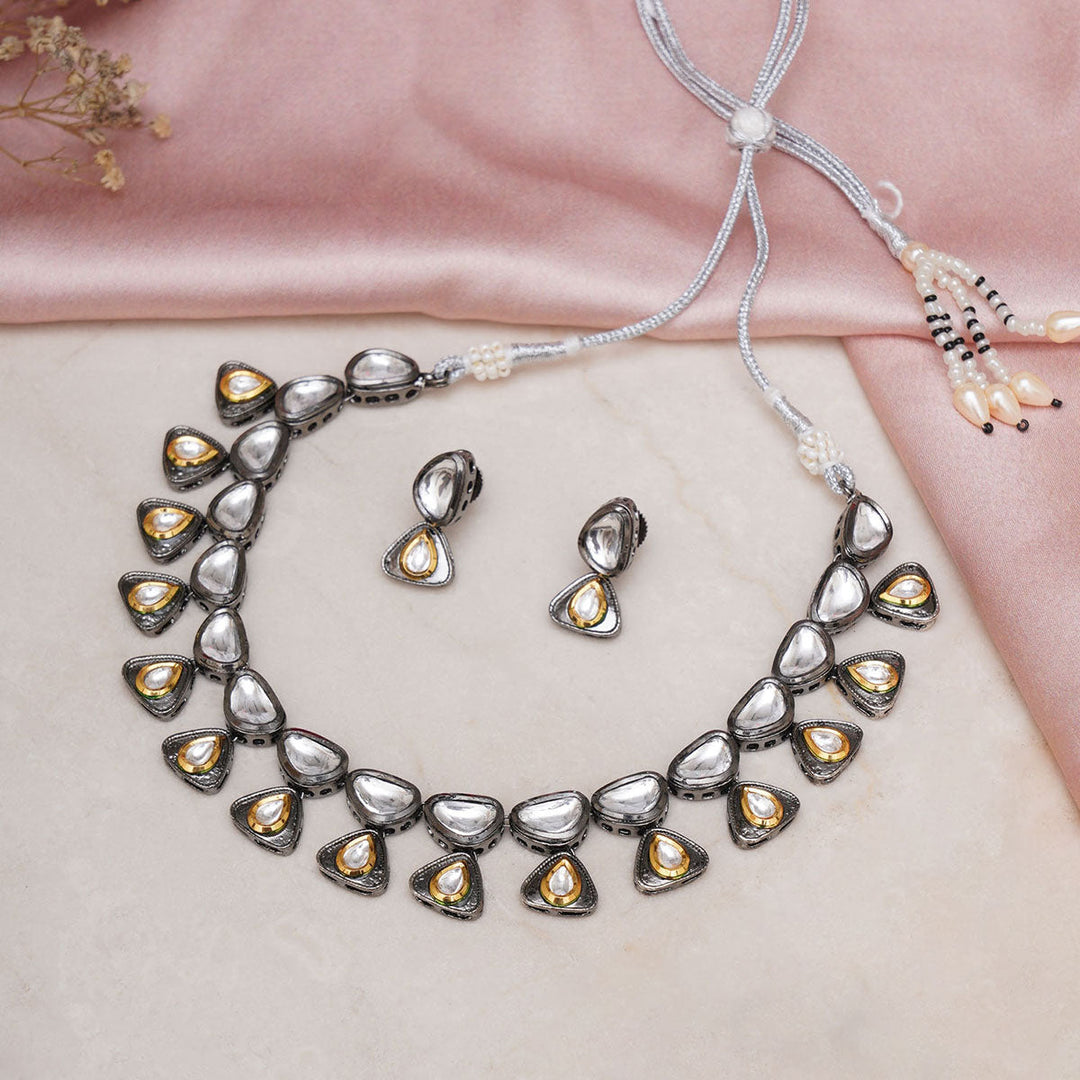 Dual Tone Kundan Neckpiece with Earrings | SHOBITAM