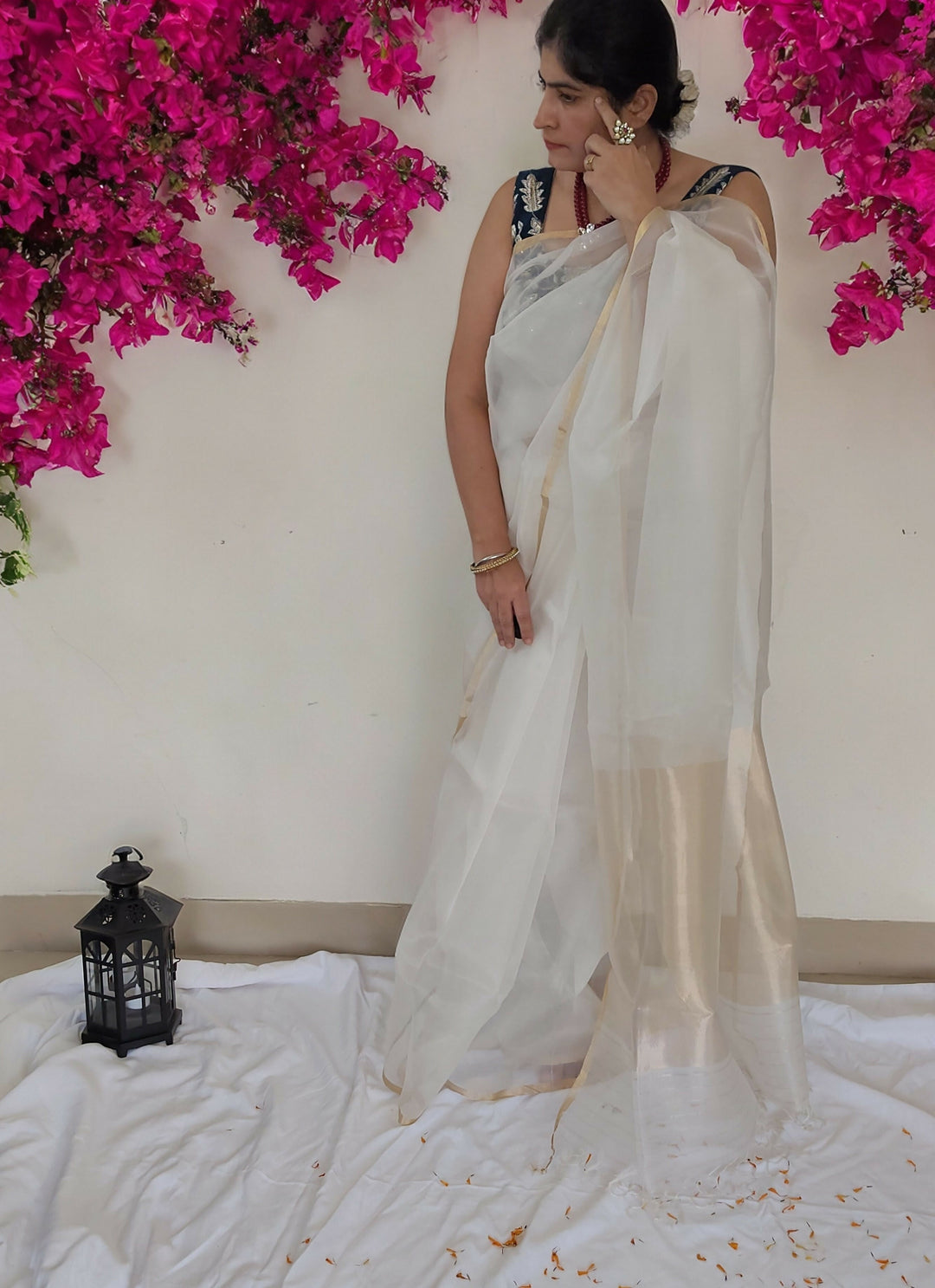 White Lily Banarasi Kora Organza Silk Saree with Contrasting Buti Blouse | SILK MARK CERTIFIED | SHOBITAM