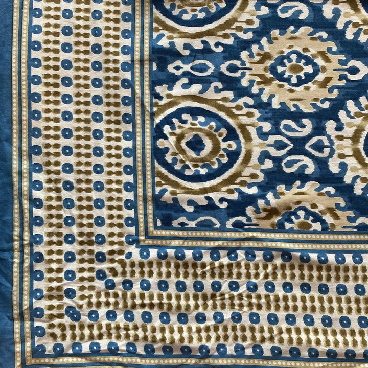Neel Chakra Ikat Print Bedsheet Set