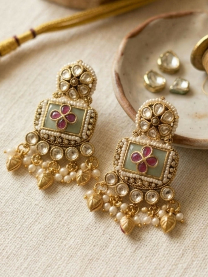 Gold Floral Polki Necklace Set | SHOBITAM