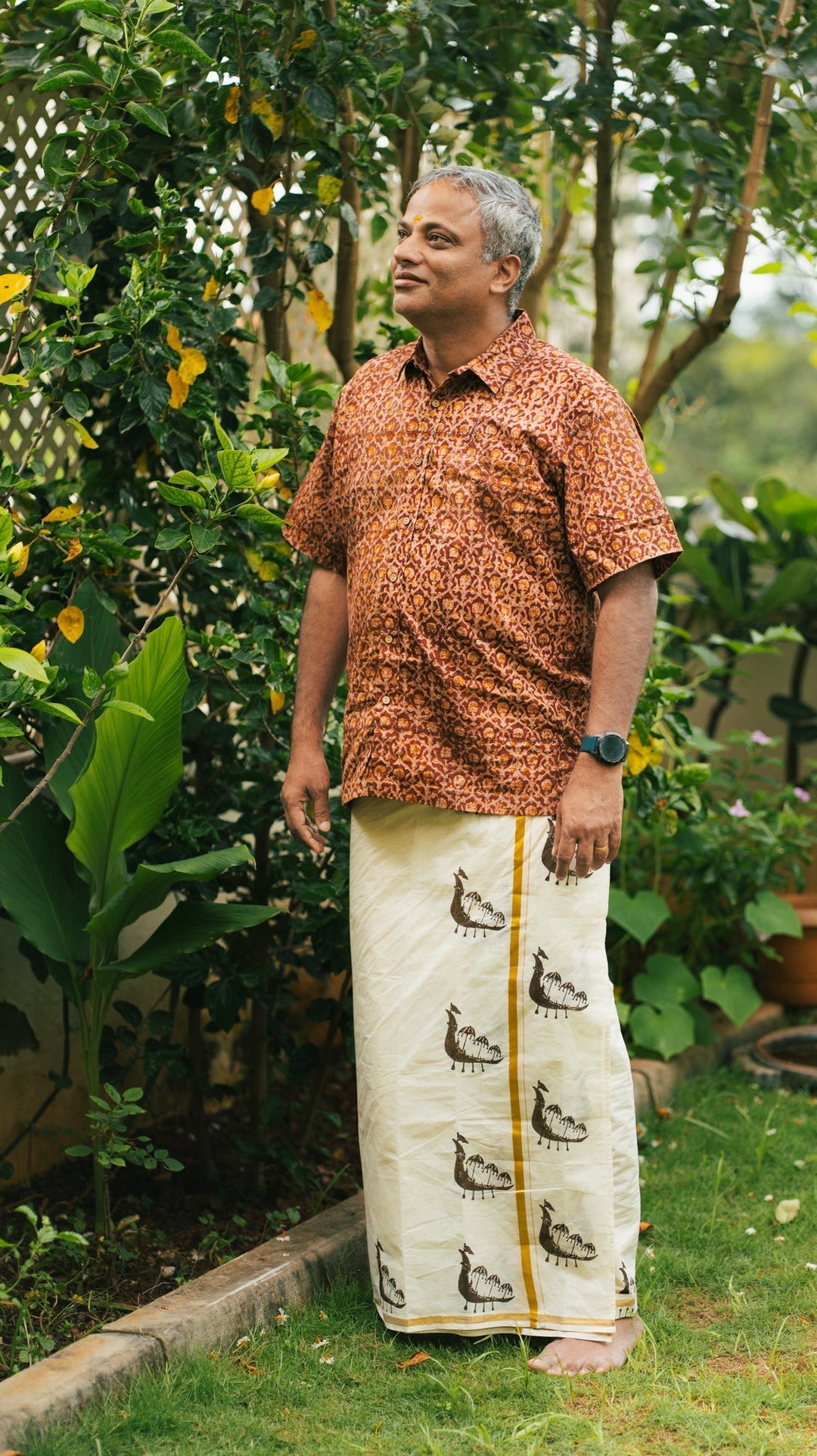 Onam Boat Handblock Mens Dhoti Vallamkali | SHOBITAM