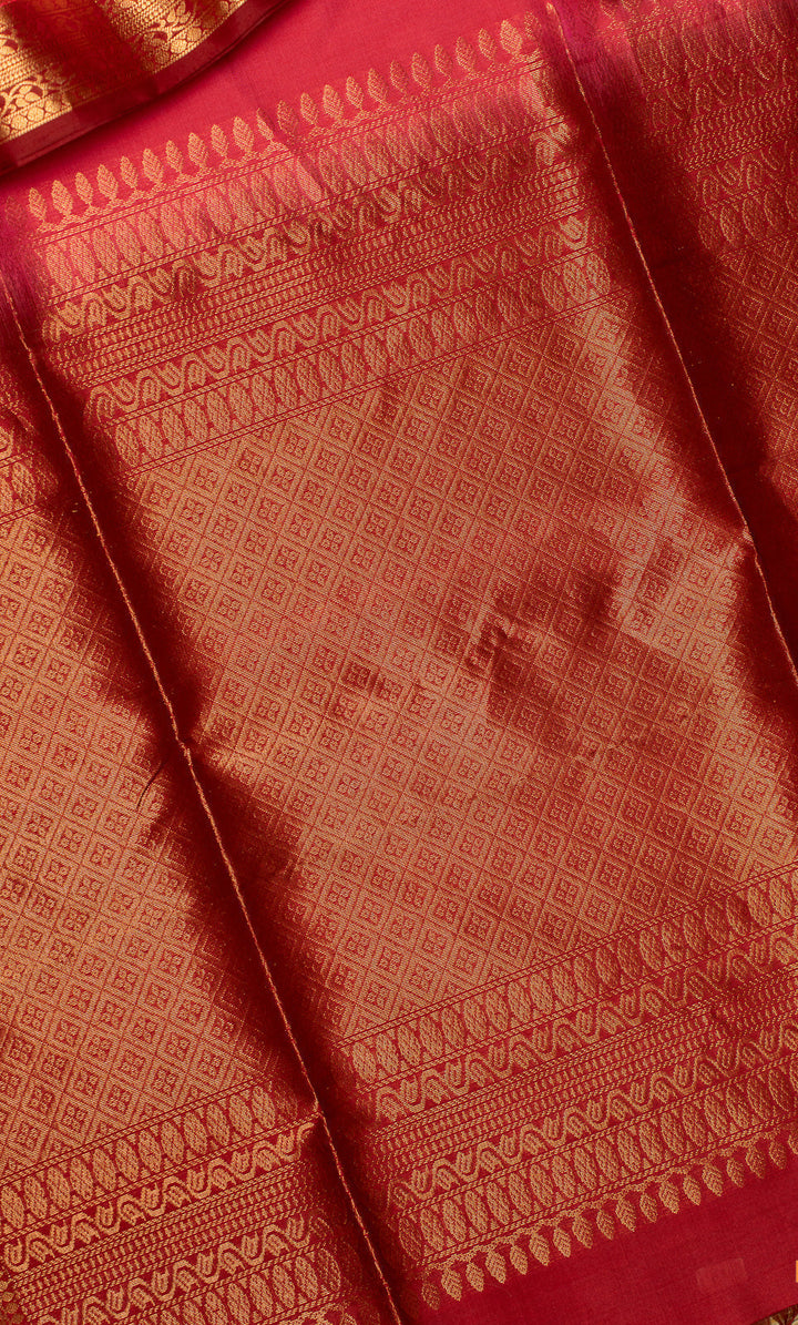 Pink Handloom Silk Saree PannirRoja | SILK MARK CERTIFIED | SHOBITAM