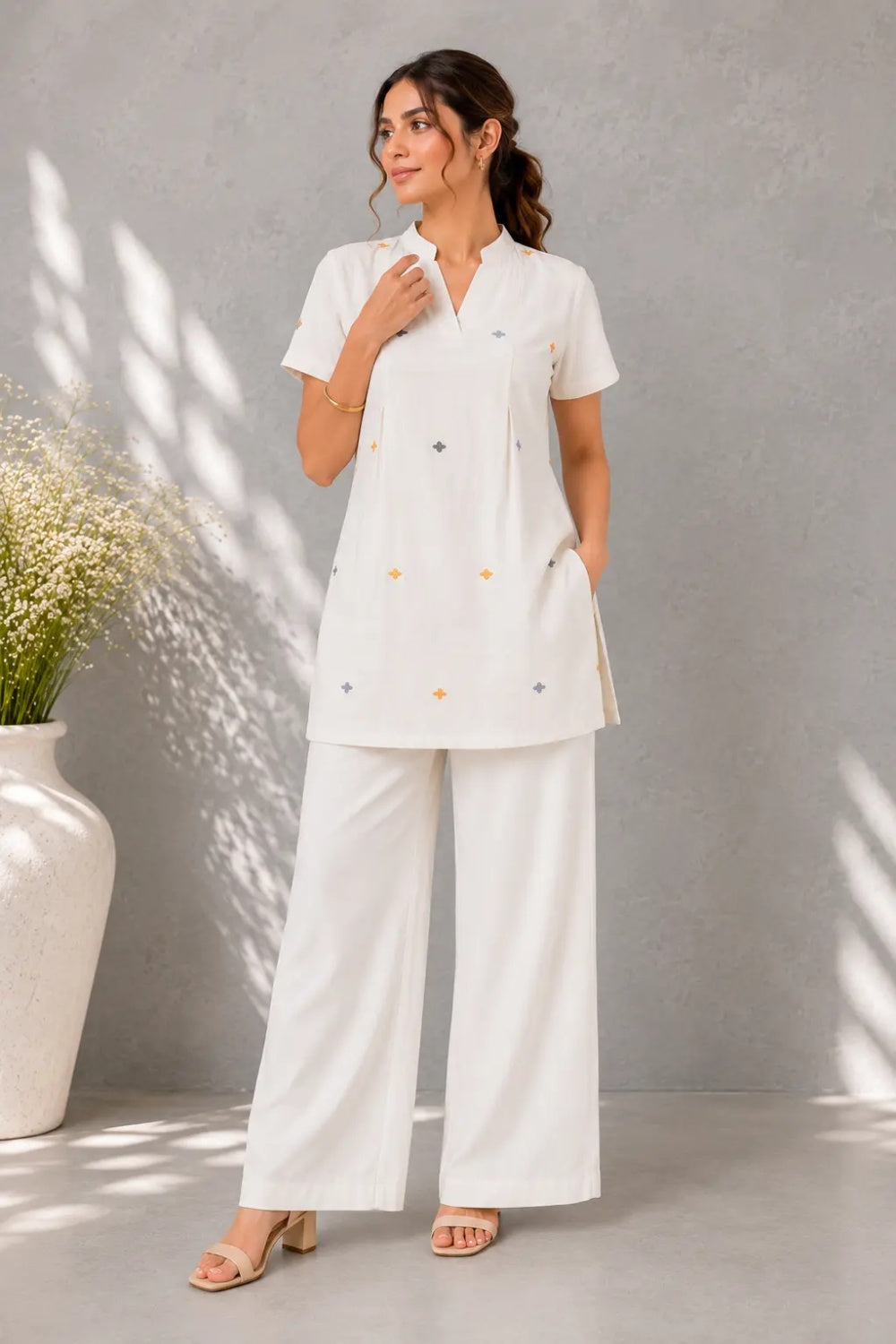 Ivory Handloom Jamdani Top | SHOBITAM